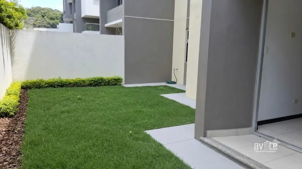 Apartamento con jardín de 2 habitaciones en Condado Naranjo, Alegría — Apartamento en Alquiler en Condado Naranjo, Zona 4 Mixco, Guatemala, Ciudad — foto 7 de 13