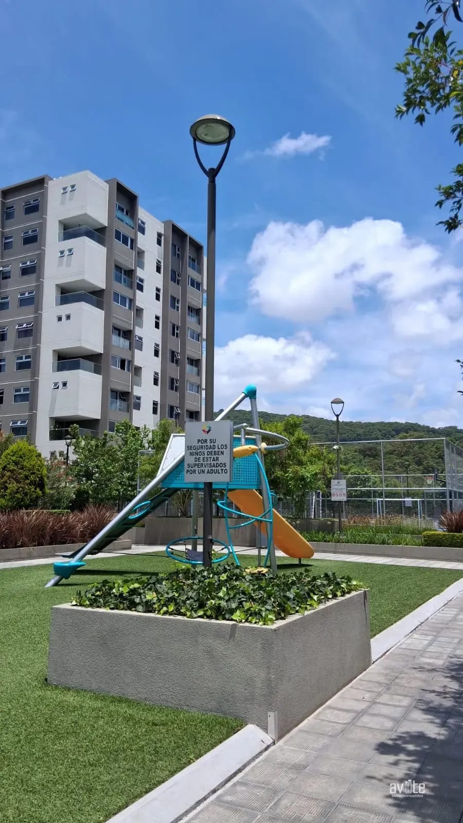 Apartamento con jardín de 2 habitaciones en Condado Naranjo, Alegría — Apartamento en Alquiler en Condado Naranjo, Zona 4 Mixco, Guatemala, Ciudad — foto 11 de 13