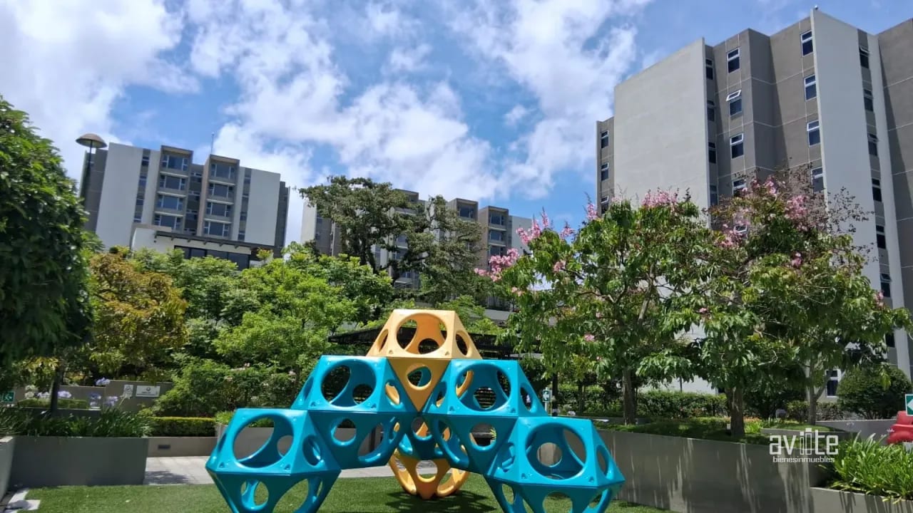 Apartamento con jardín de 2 habitaciones en Condado Naranjo, Alegría — Apartamento en Alquiler en Condado Naranjo, Zona 4 Mixco, Guatemala, Ciudad — foto 12 de 13