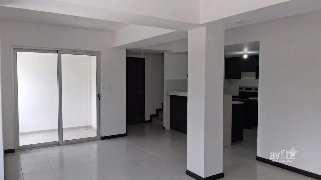 Villa de dos niveles para estrenar con linea blanca. Condado Naranjo — Apartamento en Alquiler en Condado Naranjo, Zona 4 Mixco, Guatemala, Ciudad — foto 3 de 14