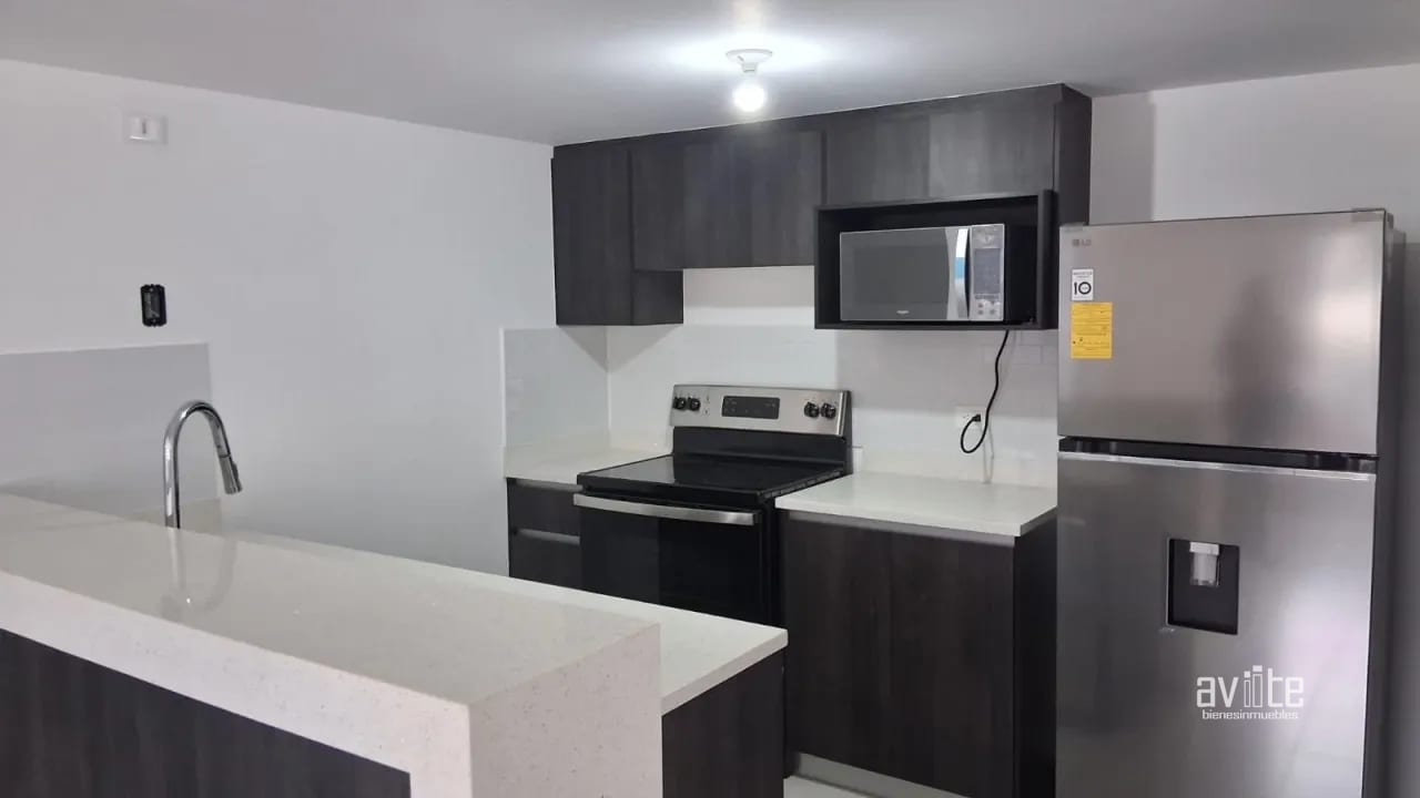 Villa de dos niveles para estrenar con linea blanca. Condado Naranjo — Apartamento en Alquiler en Condado Naranjo, Zona 4 Mixco, Guatemala, Ciudad — foto 6 de 14