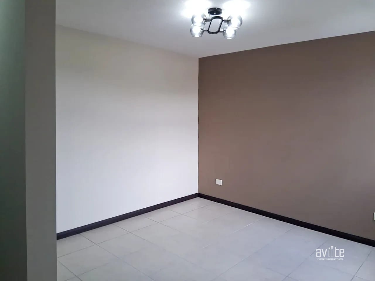 Condado Naranjo, Alegría. 3 habitaciones, 2 baños, 2 parqueos. — Apartamento en Alquiler en Condado Naranjo, Zona 4 Mixco, Guatemala, Ciudad — foto 4 de 12