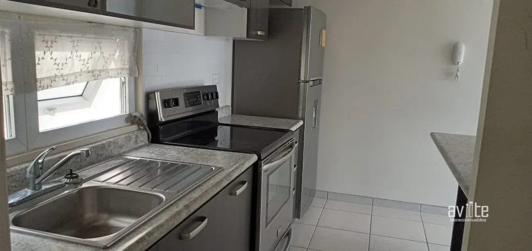 Apartamento con linea blanca, San Miguel, Condado Naranjo Q6,500 — Apartamento en Alquiler en Condado Naranjo, Zona 4 Mixco, Guatemala, Ciudad — foto 4 de 9