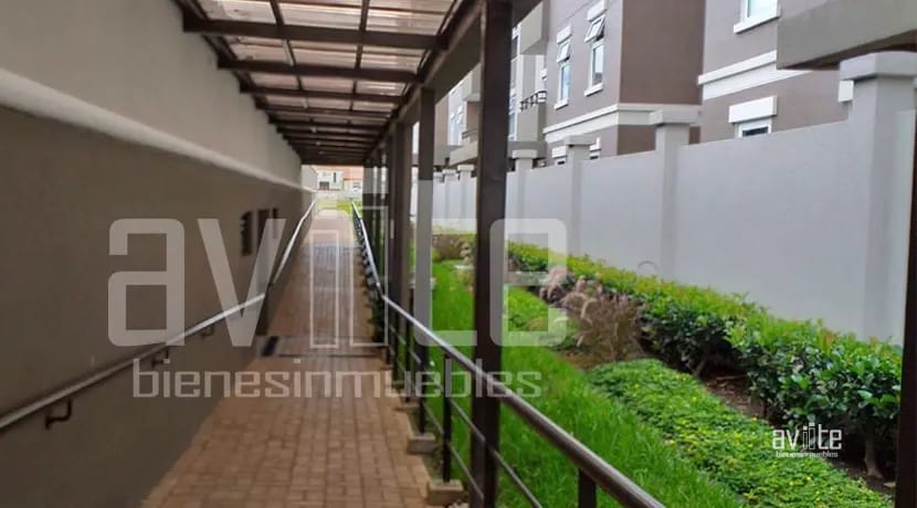 CONDADO NARANJO: Apartamento en venta Q1,950,000 — Apartamento en Venta en Condado Naranjo, Zona 4 Mixco, Guatemala, Ciudad — foto 2 de 6