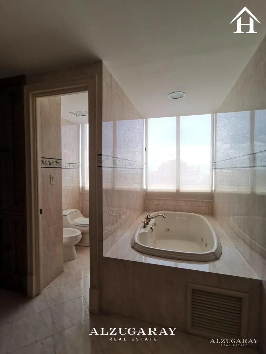 APTO. AMPLIO Y ELEGANTE - 3 HAB. / VILLA RISHO, Z. 14 - 11