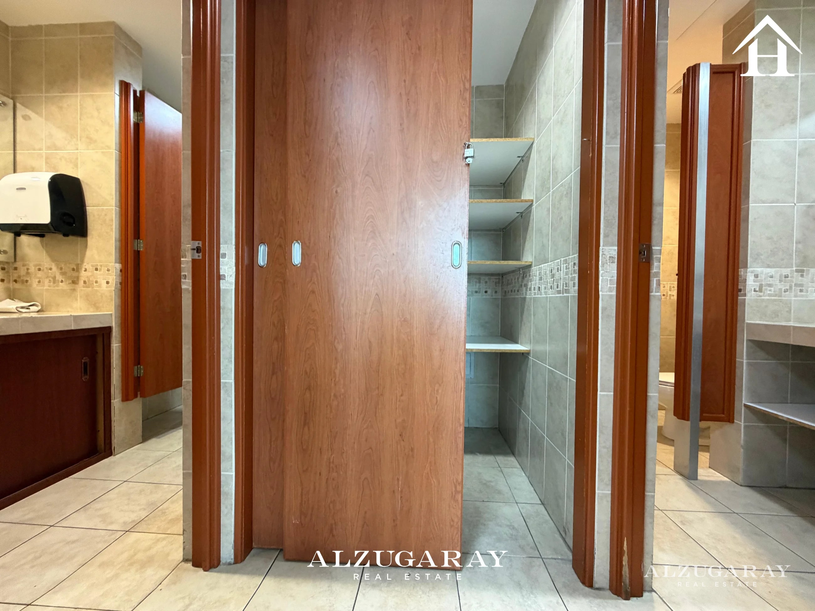 OFICINA AMPLIA ZONA 15 -200 M2 / EDIFICIO AVANTE — Oficina en Alquiler en Avante, Zona 15, Guatemala, Ciudad — foto 9 de 12