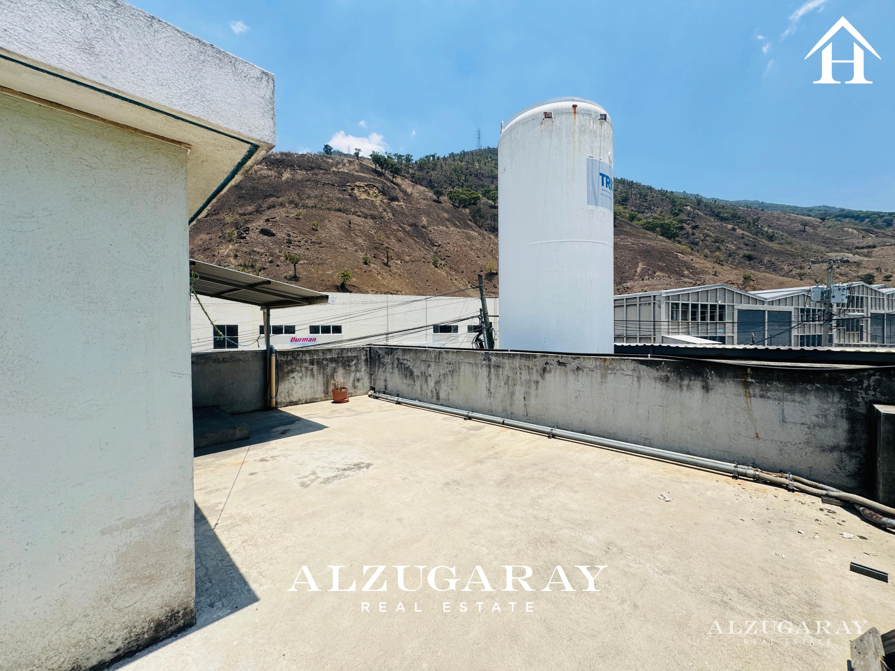 OFIBODEGA CON MULTIPLES ACCESOS - 815 MT2 / PARQUE INDUSTRIAL, AMATITLÁN — Bodega / Ofibodega en Alquiler en Amatitlán, Guatemala, Ciudad — foto 10 de 10