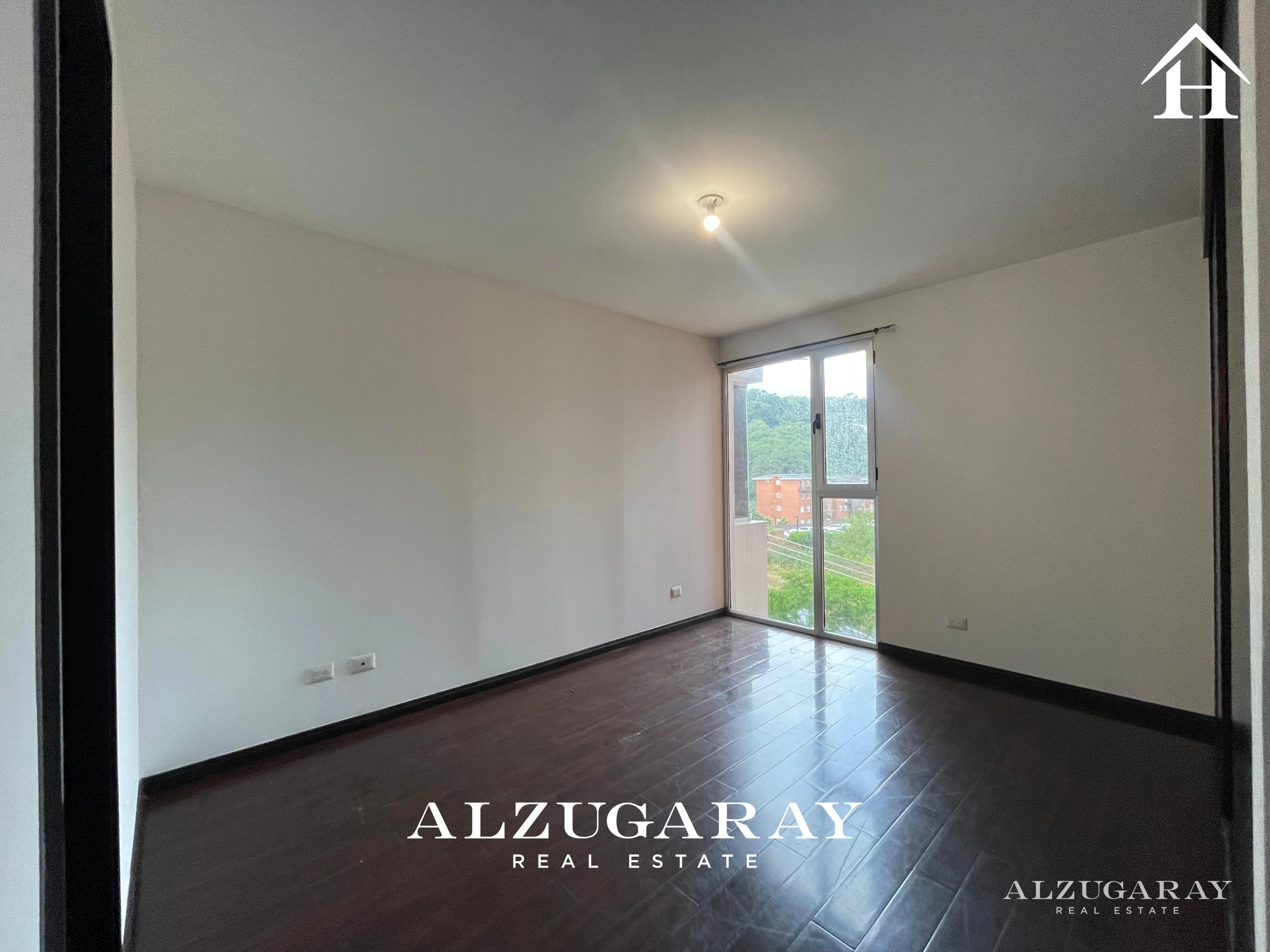 APTO AMPLIO Y MODERNO C/VISTA -2 HAB. / NUEVA CALEDONIA Z. 16 — Apartamento en Venta en Nueva Caledonia, Zona 16, Guatemala, Ciudad — foto 7 de 14
