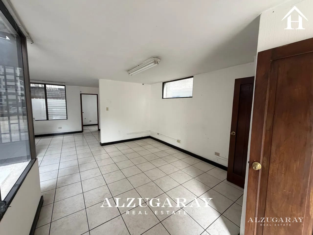 Edificio 4 Niveles en Venta | 441 VR2 | Pot G3 | Zona 9 — Edificio en Venta en Zona 9, Guatemala, Ciudad — foto 7 de 7