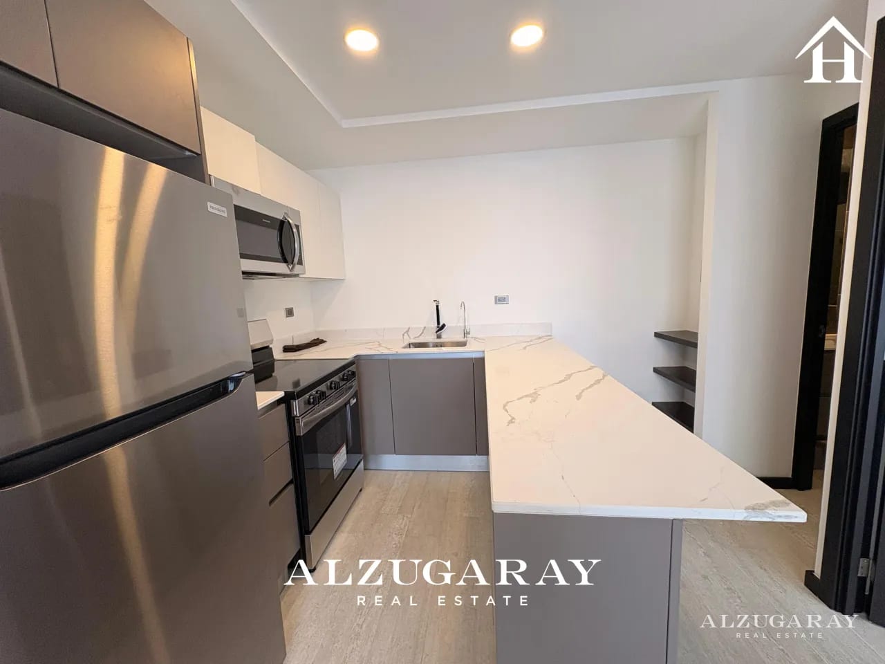 Apartamento Nivel Alto en Renta | 1 Hab | Edificio Verdu Zona 13 — Apartamento en Alquiler en Verdú, Zona 13, Guatemala, Ciudad — foto 3 de 12
