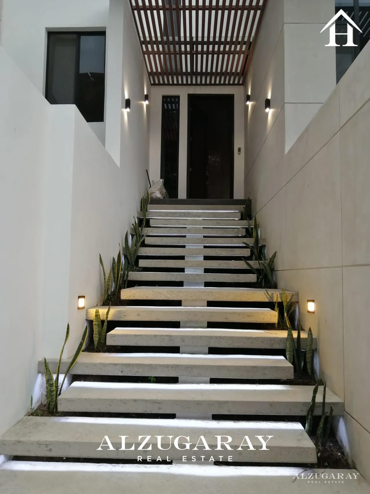 Casa en Renta Zona 10 | 3 Hab| Colonia Oakland — Casa en Alquiler en Zona 10, Guatemala, Ciudad — foto 2 de 10