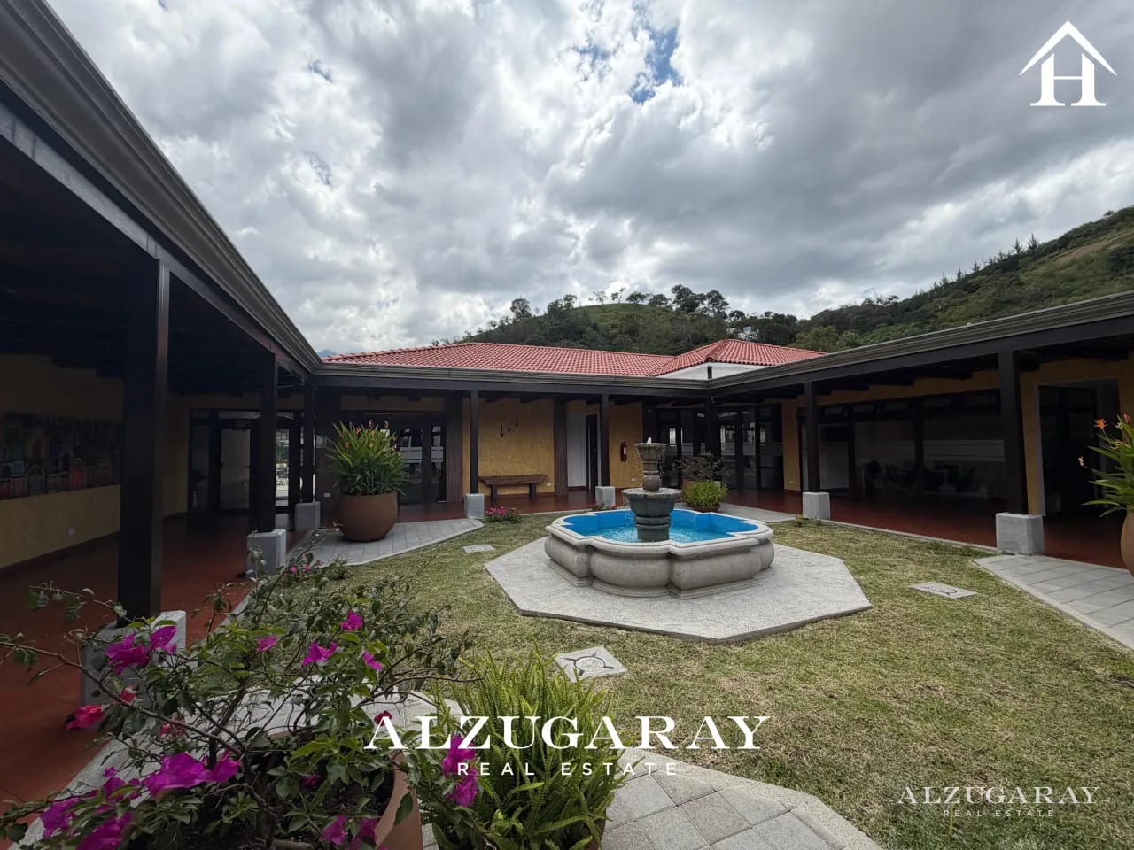 Casa Semi Amueblada en Renta| 5 Hab | Condominio a 7 Mins. Antigua — Casa en Alquiler en Antigua, Sacatepéquez — foto 15 de 16