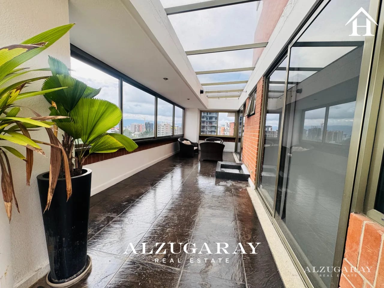 Apartamento en Renta | 2 Hab. | Edificio Verdino Z. 15 — Apartamento en Alquiler en Verdino, Zona 15, Guatemala, Ciudad — foto 2 de 14