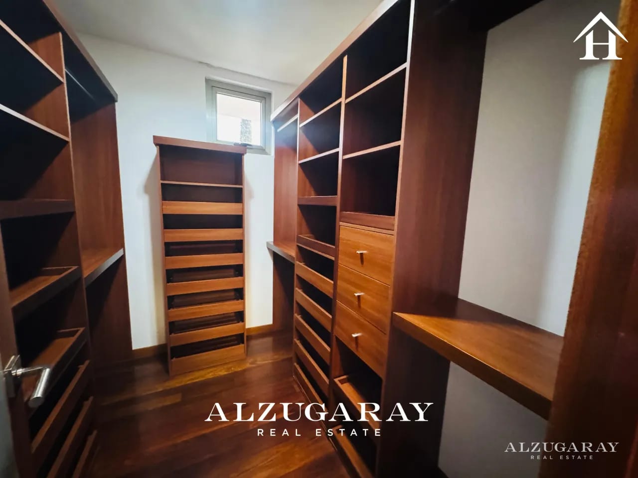 Apartamento en Renta | 2 Hab. | Edificio Verdino Z. 15 — Apartamento en Alquiler en Verdino, Zona 15, Guatemala, Ciudad — foto 9 de 14