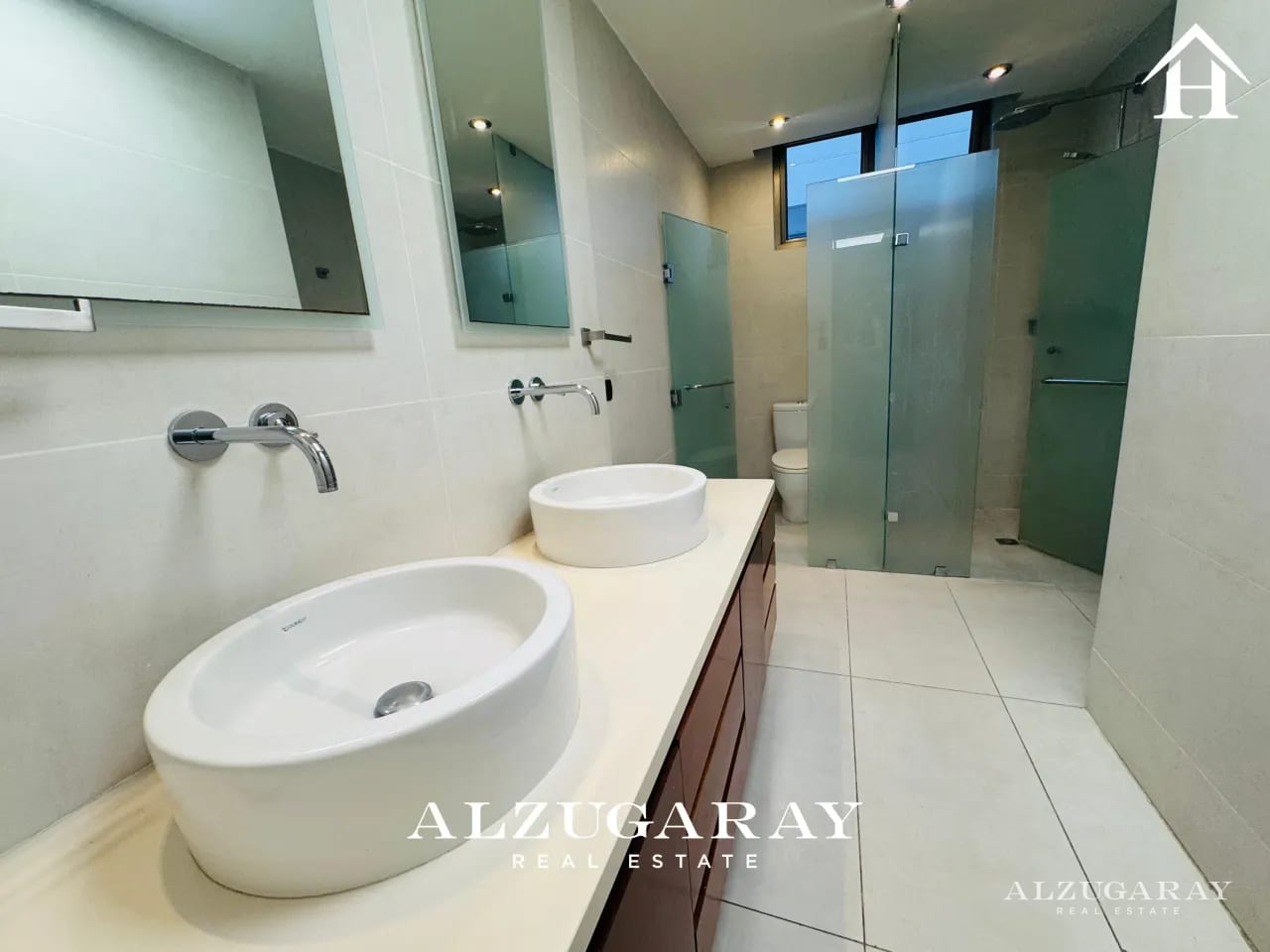 Apartamento en Renta | 2 Hab. | Edificio Verdino Z. 15 — Apartamento en Alquiler en Verdino, Zona 15, Guatemala, Ciudad — foto 12 de 14