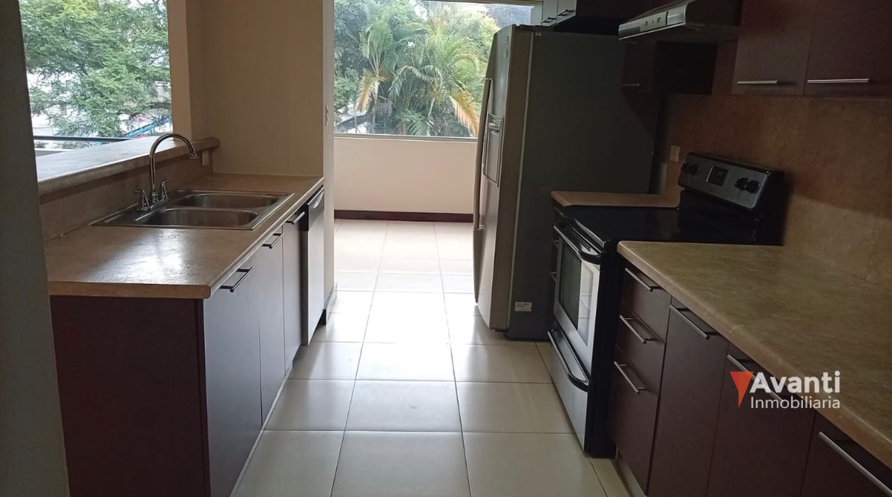 Alquiler Apartamento Zona 14 — Apartamento en Alquiler en Zona 14, Guatemala, Ciudad — foto 4 de 8