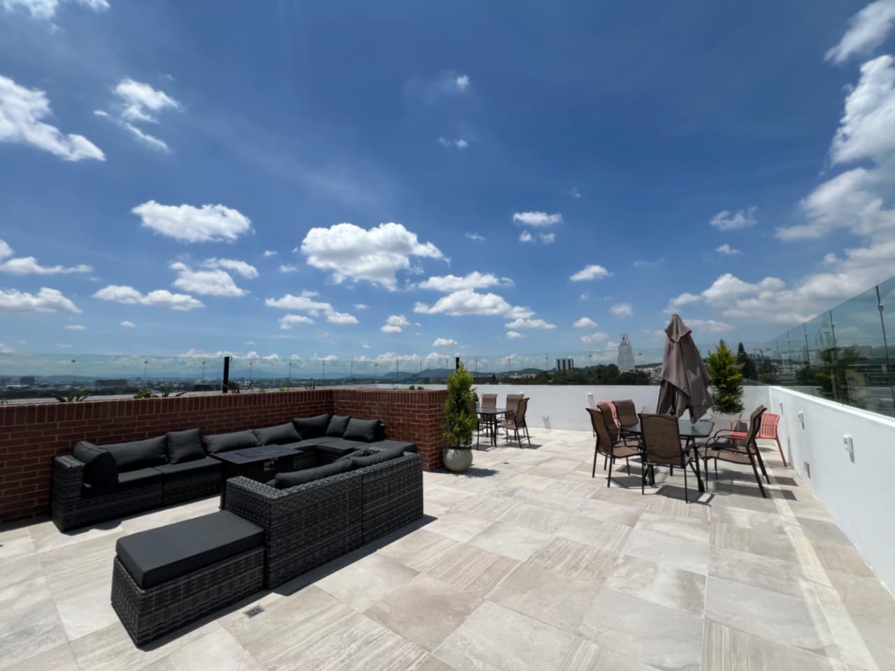 APARTAMENTO NUEVO VENTA PRIVE ZONA 15 VH1, 3 DORMITORIOS 2 BAÑOS 94 MTS2, 2 PARQUEOS Y BODEGA $255,000 — Apartamento en Venta en Vista Hermosa I, Zona 15, Guatemala, Ciudad — foto 9 de 13