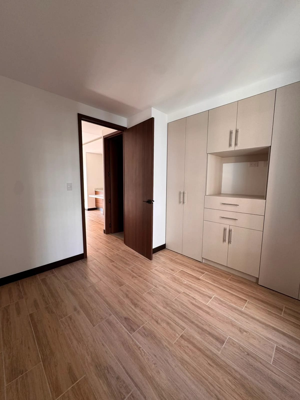 Apartamento Nuevo en Renta Zona 13 — Apartamento en Alquiler en Zona 13, Guatemala, Ciudad — foto 9 de 17