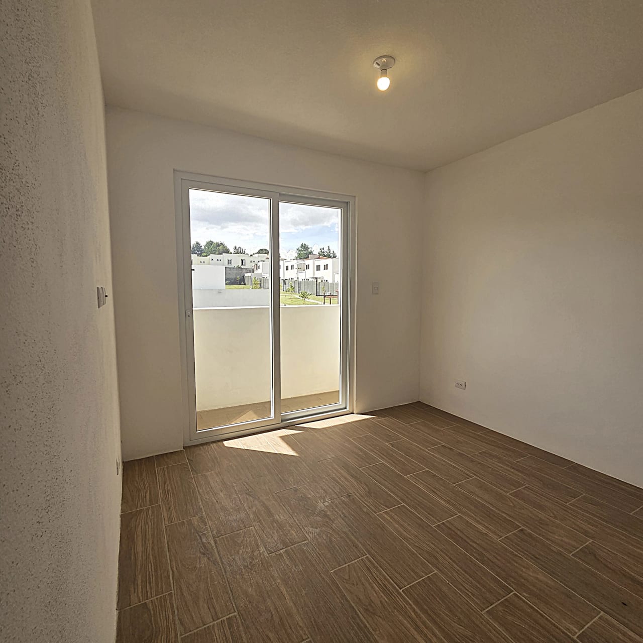 Casa Nueva en Venta, Km. 25 Carretera a El Salvador — Casa en Venta en Carretera a El Salvador, Guatemala, Ciudad — foto 11 de 17
