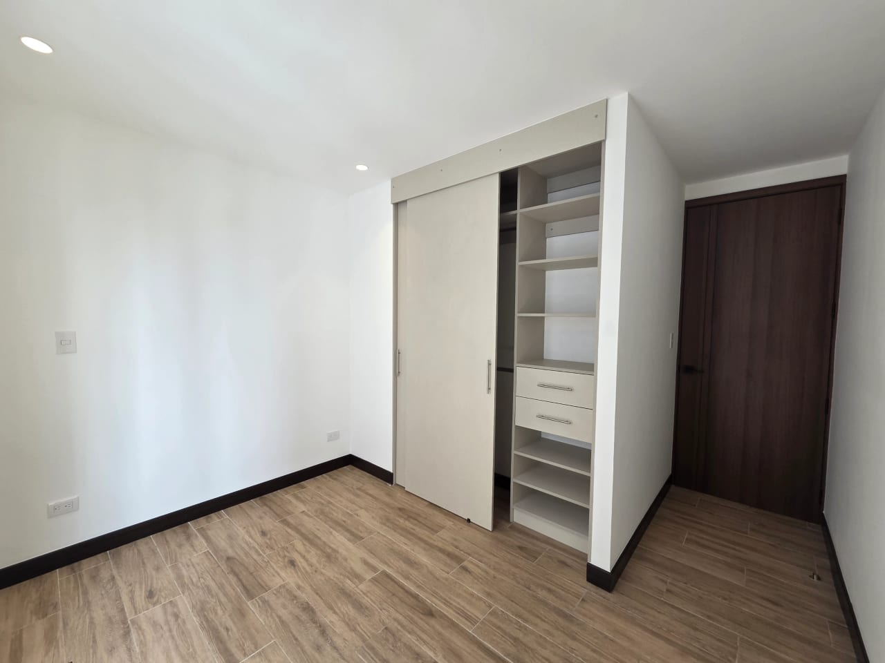 Apartamento Nuevo en Venta Zona 13 — Apartamento en Alquiler en Zona 13, Guatemala, Ciudad — foto 12 de 15