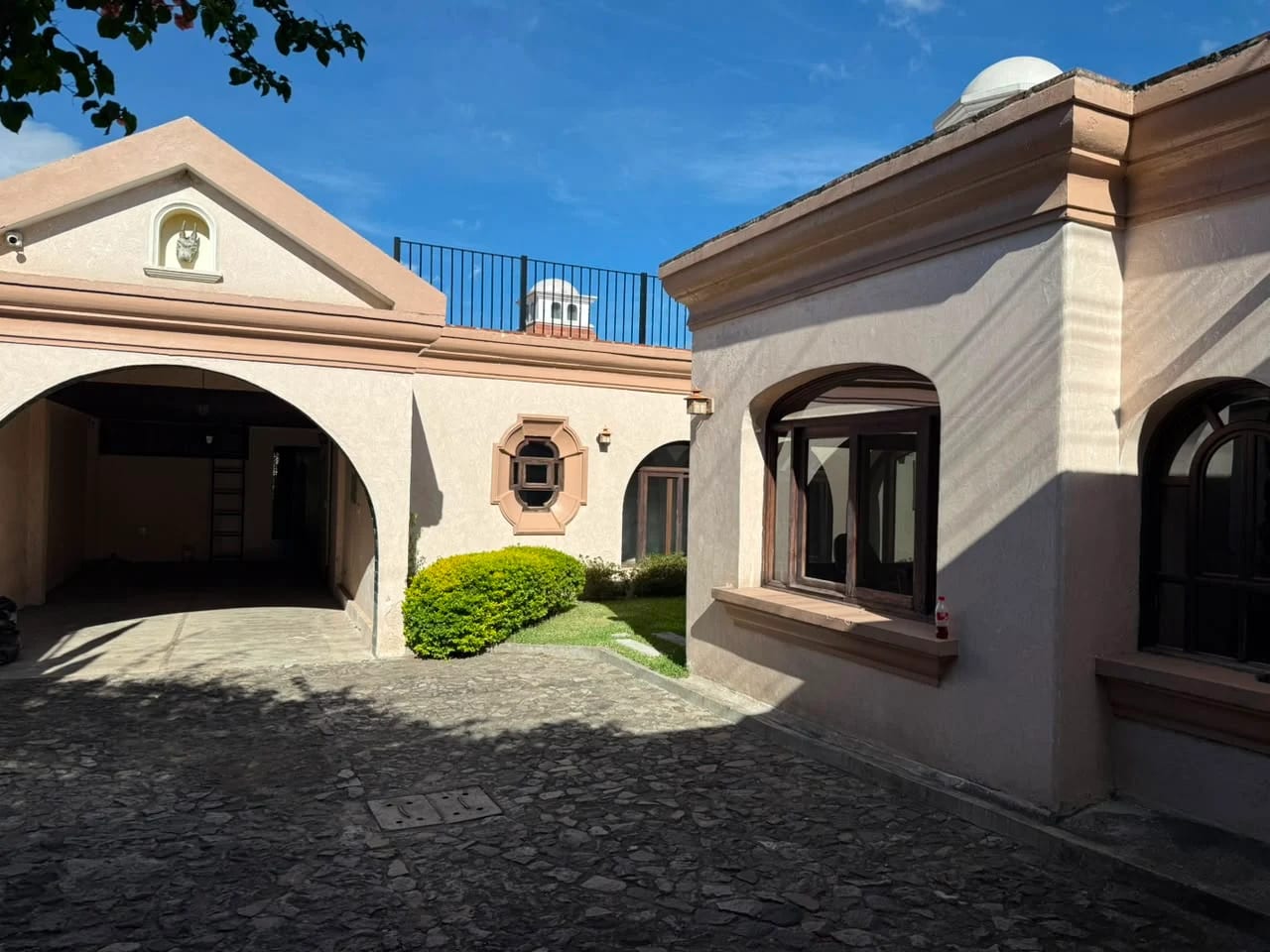 casa en venta en el casco de Antigua guatemala — Casa en Venta en Antigua, Sacatepéquez — foto 2 de 9