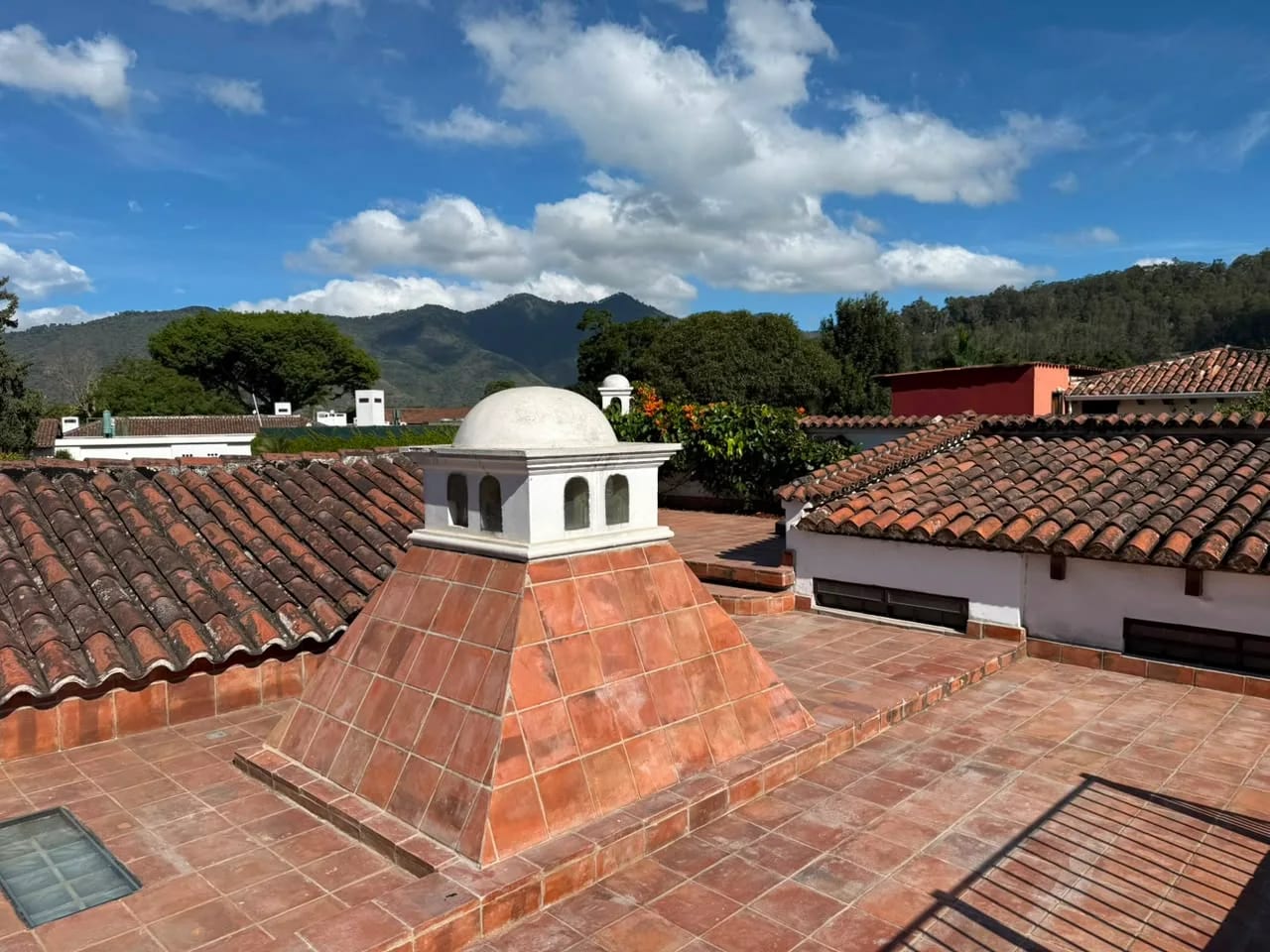 casa en venta en el casco de Antigua guatemala — Casa en Venta en Antigua, Sacatepéquez — foto 3 de 9