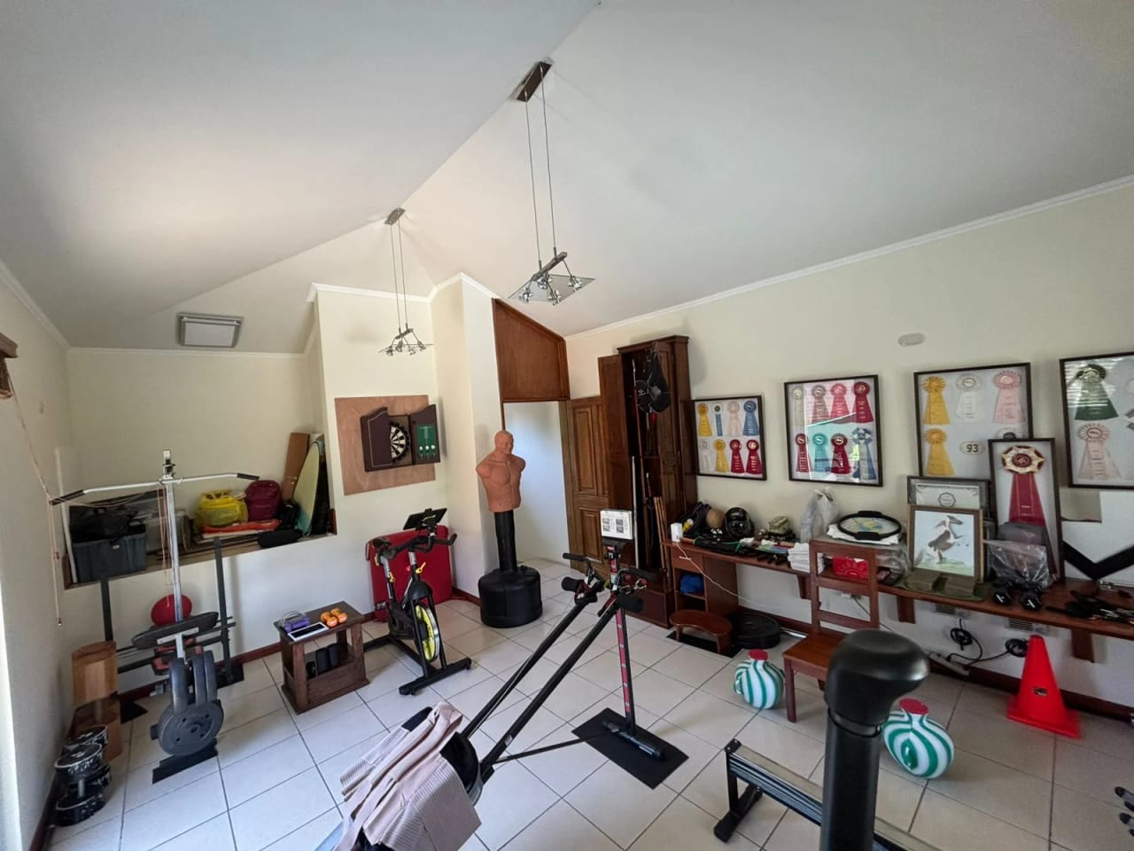 Vendo casa en Colinas de Castel km 20 carrtera a Fraijanes — Casa en Venta en Carretera a El Salvador, Guatemala, Ciudad — foto 11 de 17