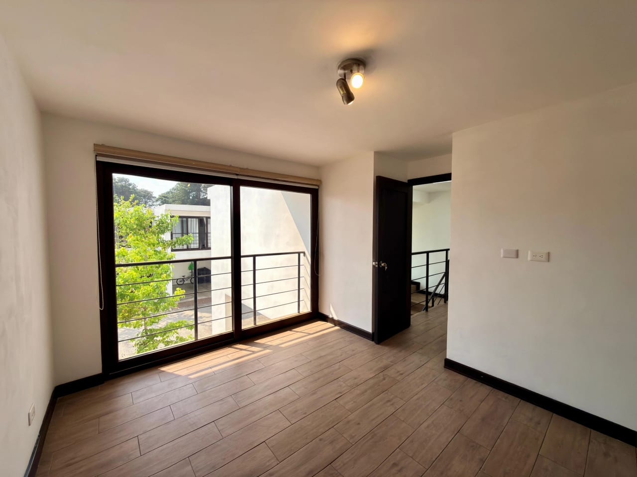 Vendo casa en condominio Verde 360 Santa Catarina Pinula — Casa en Venta en Santa Catarina Pinula, Guatemala, Ciudad — foto 10 de 17