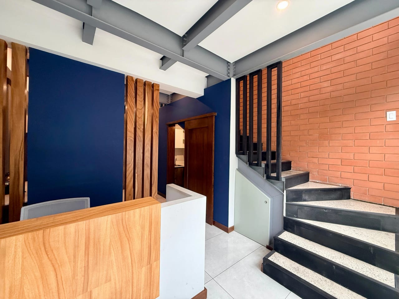 Vendo oficina en Lirios de Cayala zona 16 — Oficina en Venta en Zona 16, Guatemala, Ciudad — foto 15 de 17
