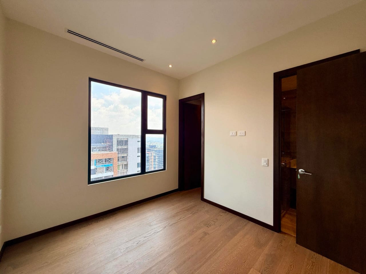 Vendo apartamento en Santa Sofia 7ma zona 10 — Apartamento en Venta en Zona 10, Guatemala, Ciudad — foto 13 de 17