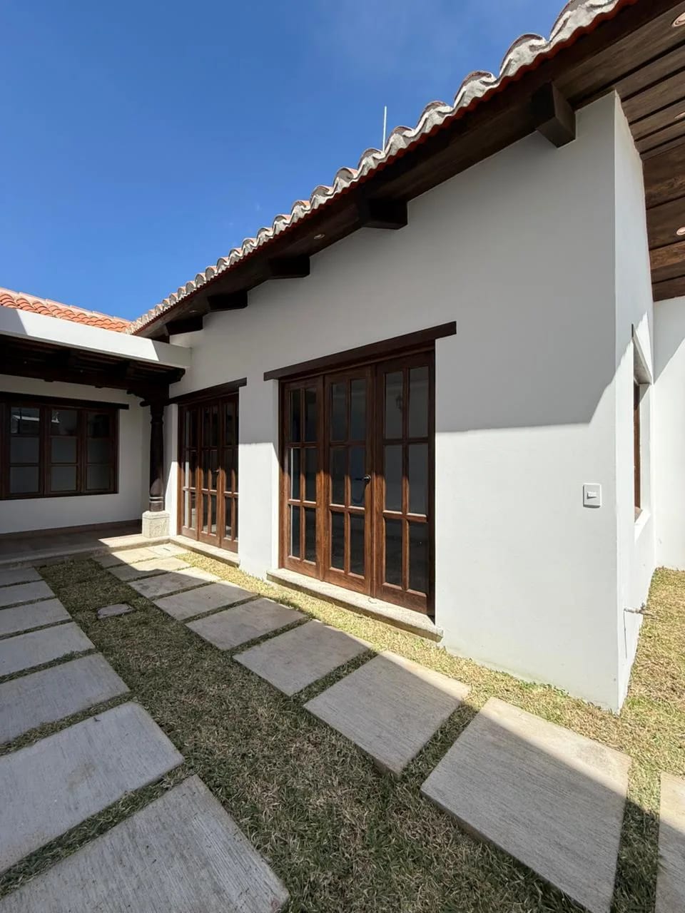 Vendo casa en Portal de las Rosas San Miguel Dueñas — Casa en Venta en San Miguel Dueñas, Sacatepéquez — foto 6 de 13