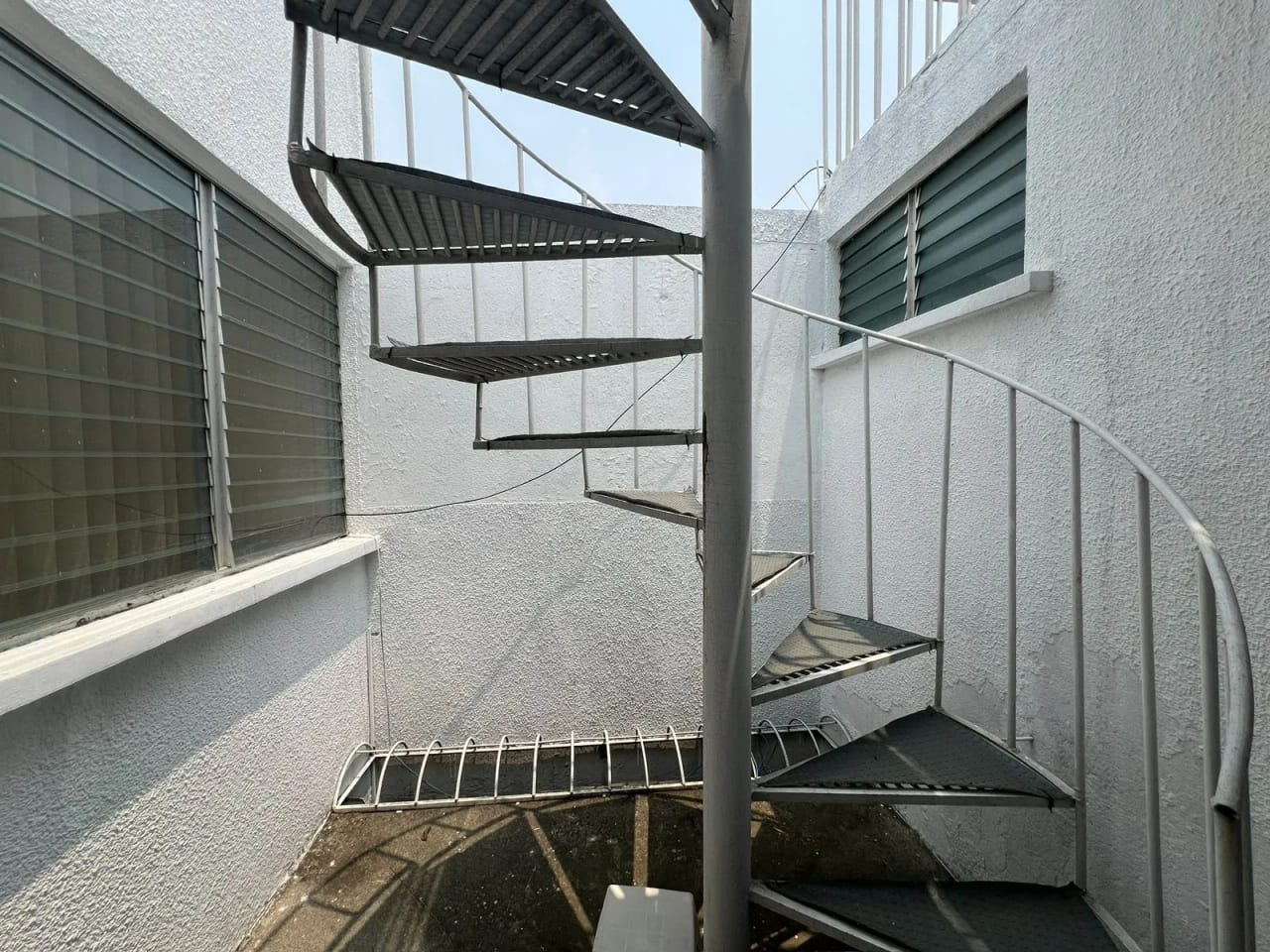 Vendo casa dentro de garita en Santa Rita 2 — Casa en Venta en Zona 2 Mixco, Guatemala, Ciudad — foto 16 de 16