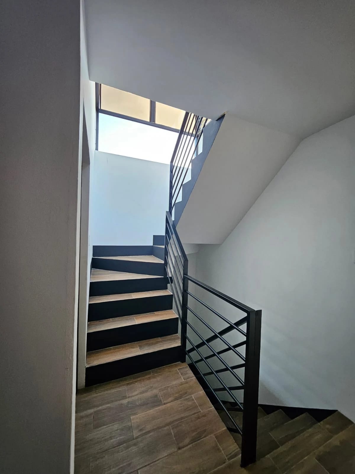 Vendo casa en Villas de San Jose zona 4 de Mixco — Casa en Venta en Zona 4 Mixco, Guatemala, Ciudad — foto 5 de 17