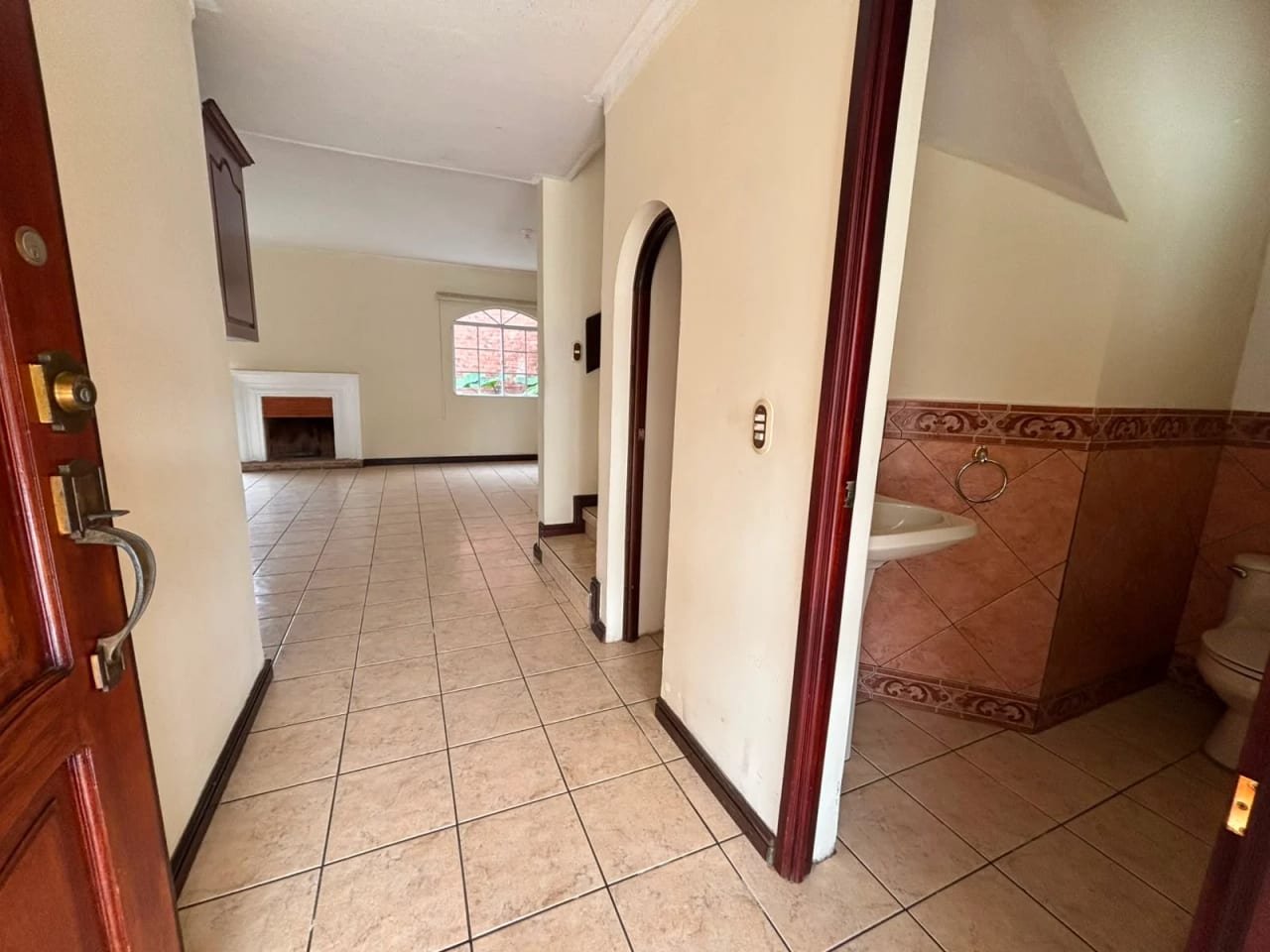 Alquilo casa en Santa Anita Carretera Salvador — Casa en Alquiler en Carretera a El Salvador, Guatemala, Ciudad — foto 7 de 17