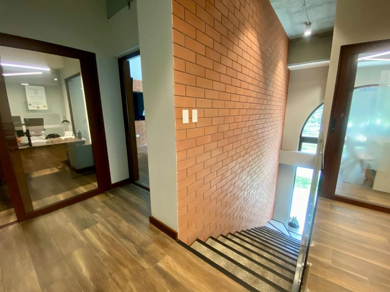 Vendo oficina en Lirios de Cayala zona 16 — Oficina en Venta en Zona 16, Guatemala, Ciudad — foto 11 de 16
