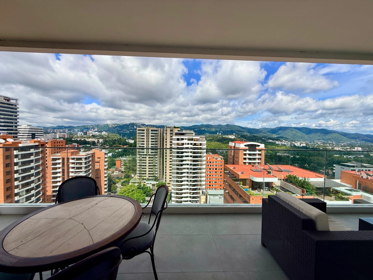 Vendo apartamento en edificio Echo zona 14 — Apartamento en Venta en Zona 14, Guatemala, Ciudad — foto 7 de 17