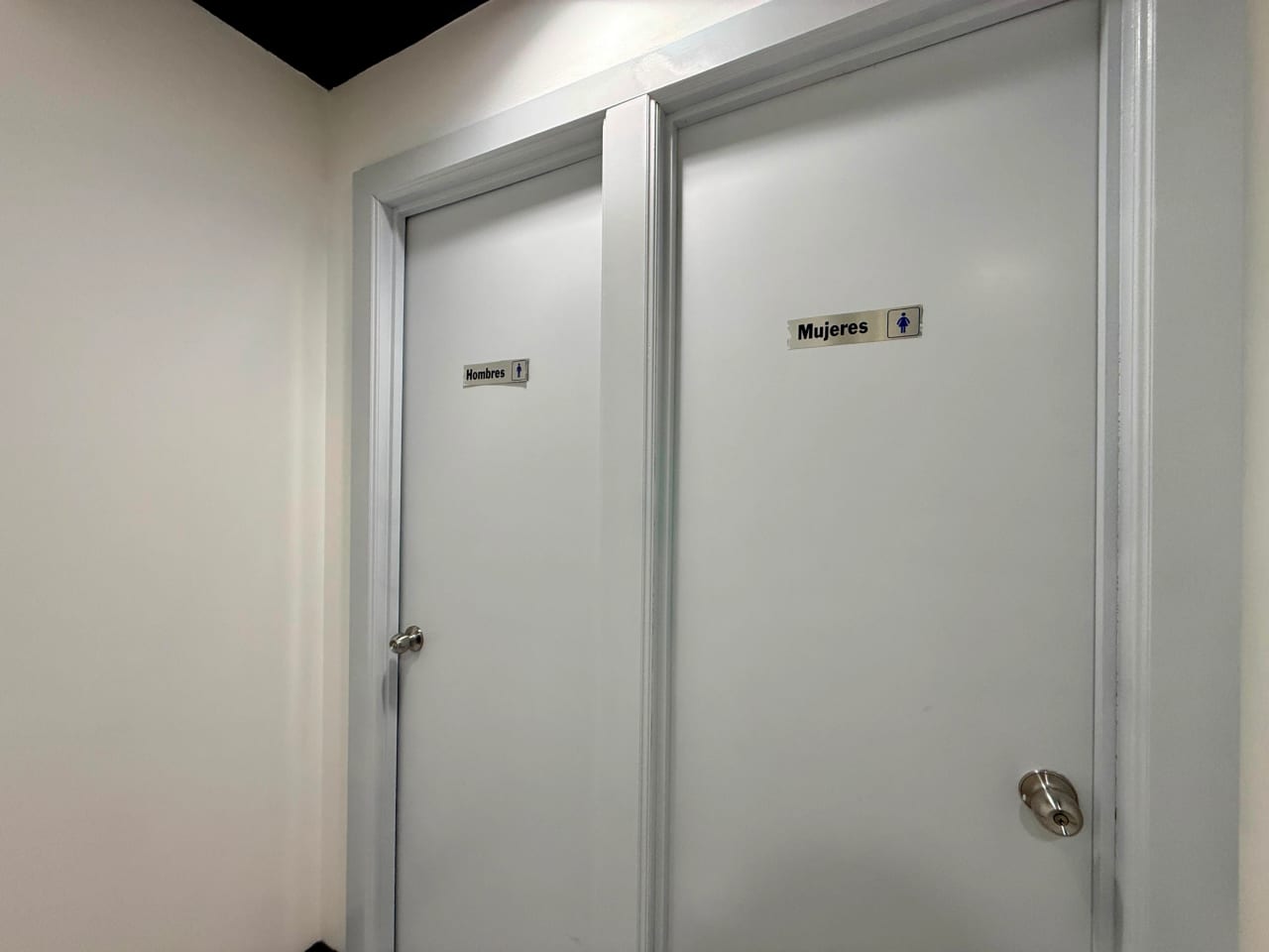 Alquilo oficina en Europlaza zona 14 — Oficina en Alquiler en Zona 14, Guatemala, Ciudad — foto 13 de 13