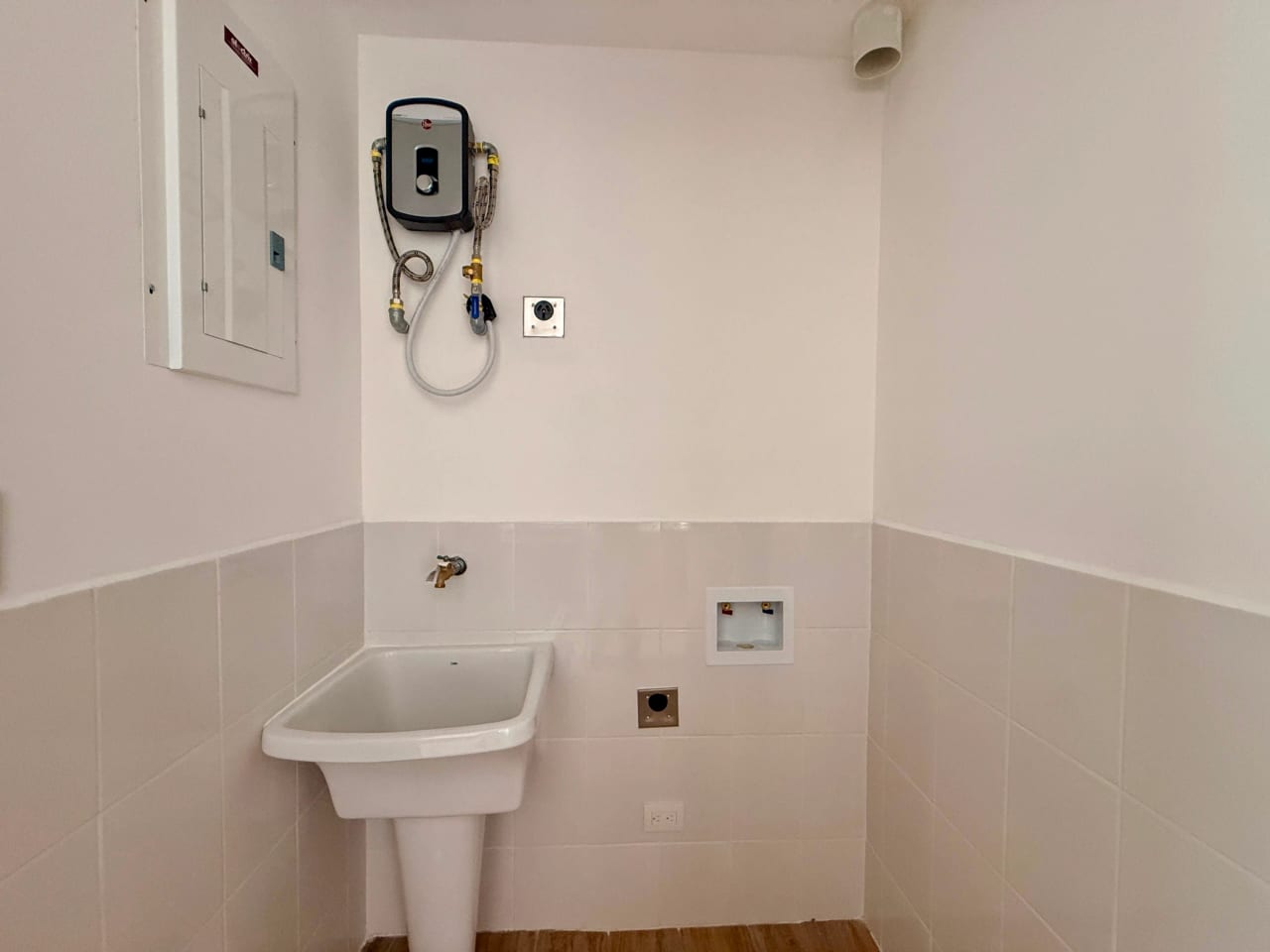 Alquilo apartamento para estrenar en Abitare zona 13 — Apartamento en Alquiler en Zona 13, Guatemala, Ciudad — foto 16 de 17