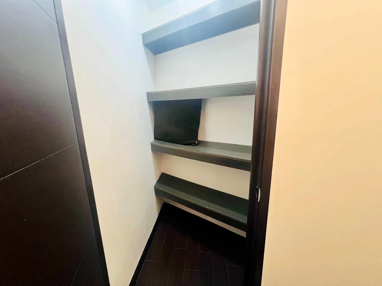Alquilo apartamento amueblado en Attica zona 14 — Apartamento en Alquiler en Zona 14, Guatemala, Ciudad — foto 9 de 17