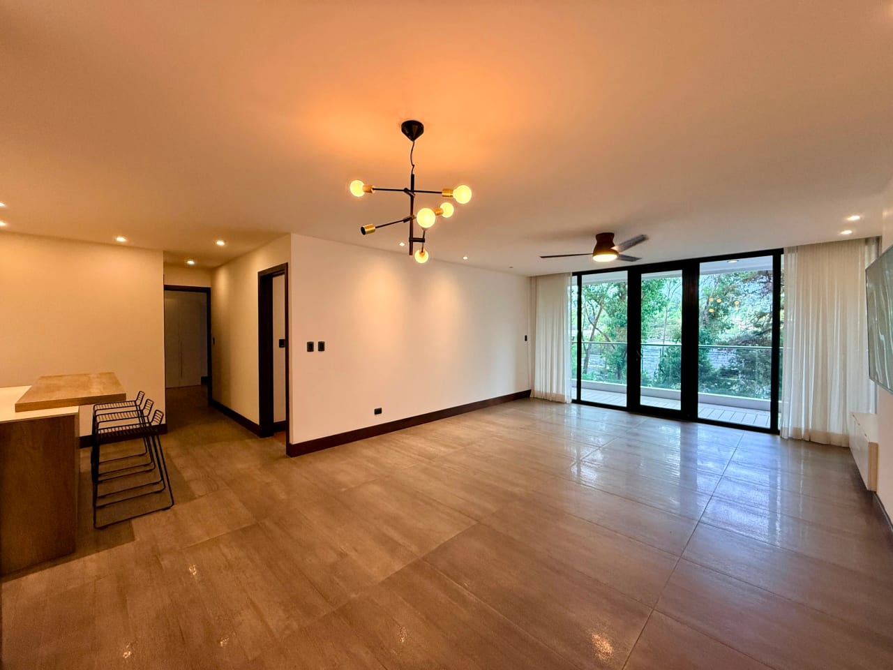 Alquilo apartamento en Zen Cayala zona 16 — Apartamento en Alquiler en Zona 16, Guatemala, Ciudad — foto 1 de 17