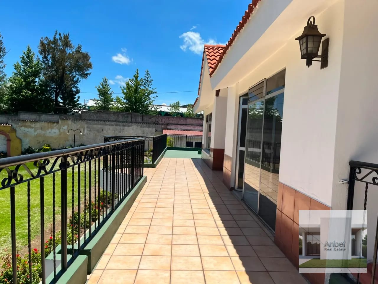 Alquiler Propiedad con amplio terreno, construcción, más de 50 Estacionamientos en San Lucas, sobre C1 — Terreno en Alquiler en San Lucas Sacatepéquez, Sacatepéquez — foto 2 de 12