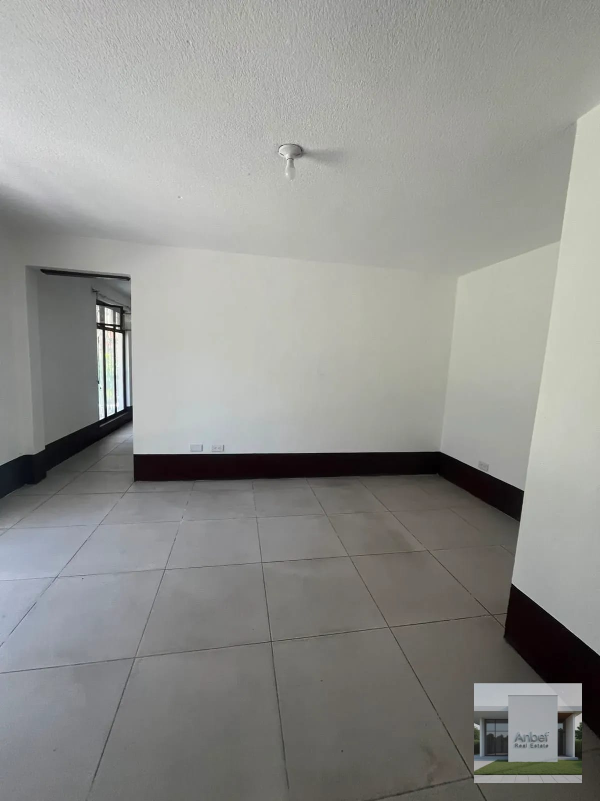 Alquiler Propiedad con amplio terreno, construcción, más de 50 Estacionamientos en San Lucas, sobre C1 — Terreno en Alquiler en San Lucas Sacatepéquez, Sacatepéquez — foto 5 de 12