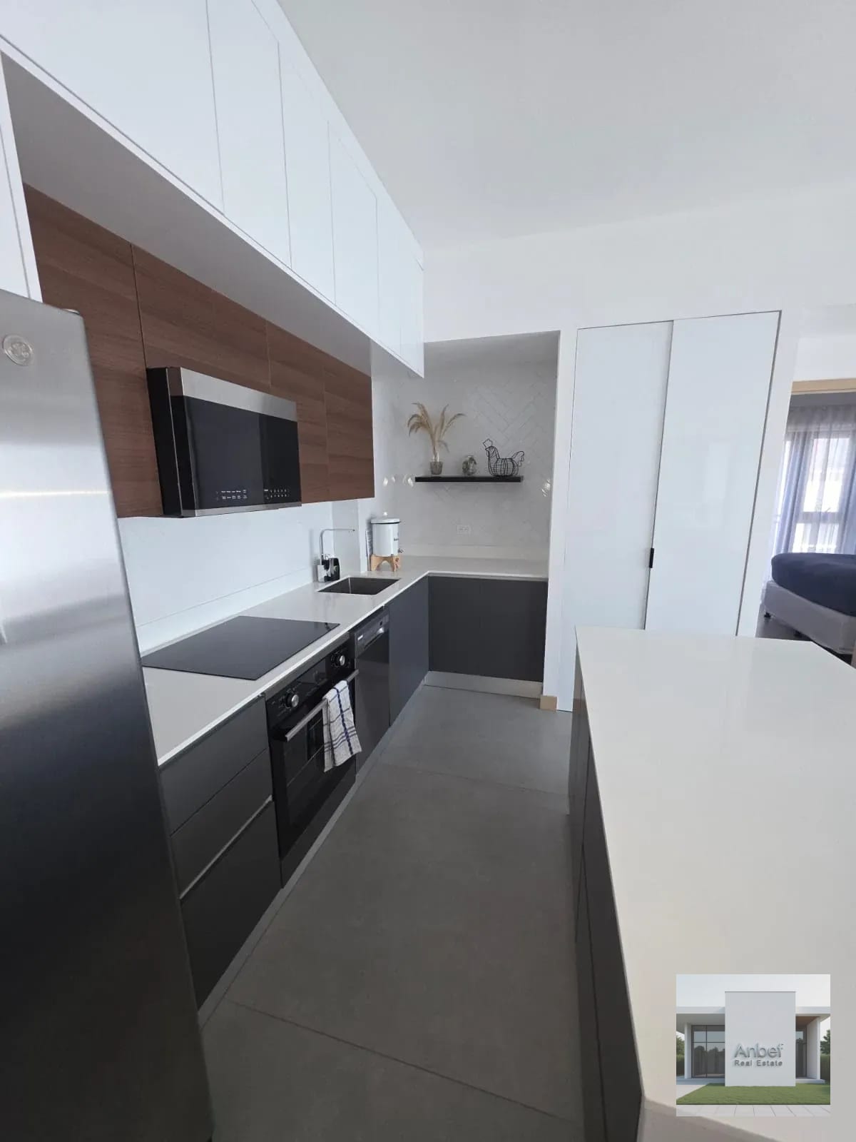 alquiler Apartamento Amueblado Moderno 2 Dormitorios Z10 — Apartamento en Alquiler en Bonadiez, Zona 10, Guatemala, Ciudad — foto 3 de 11