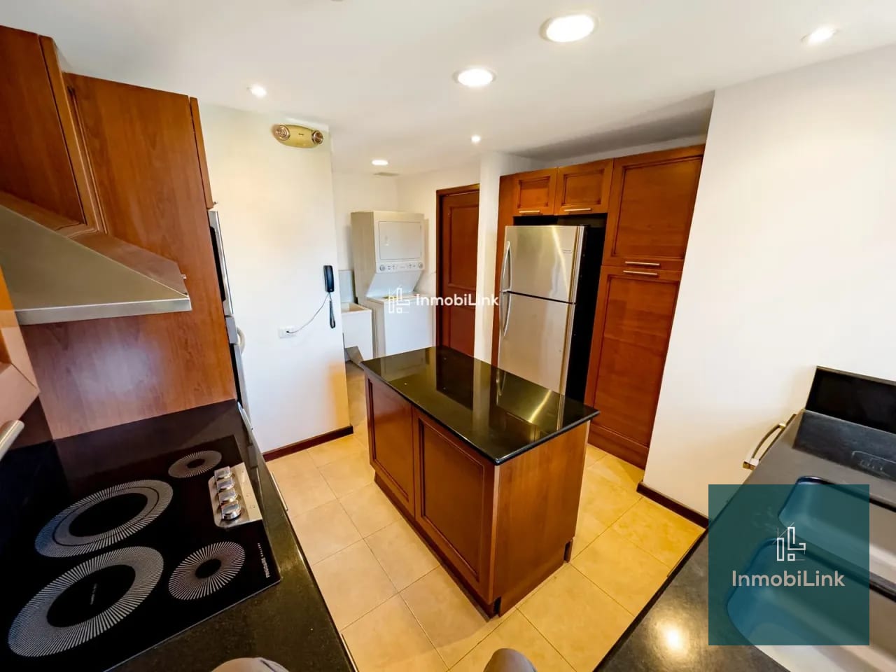 Tiffany 2H — Apartamento en Venta en Zona 10, Guatemala, Ciudad — foto 2 de 14