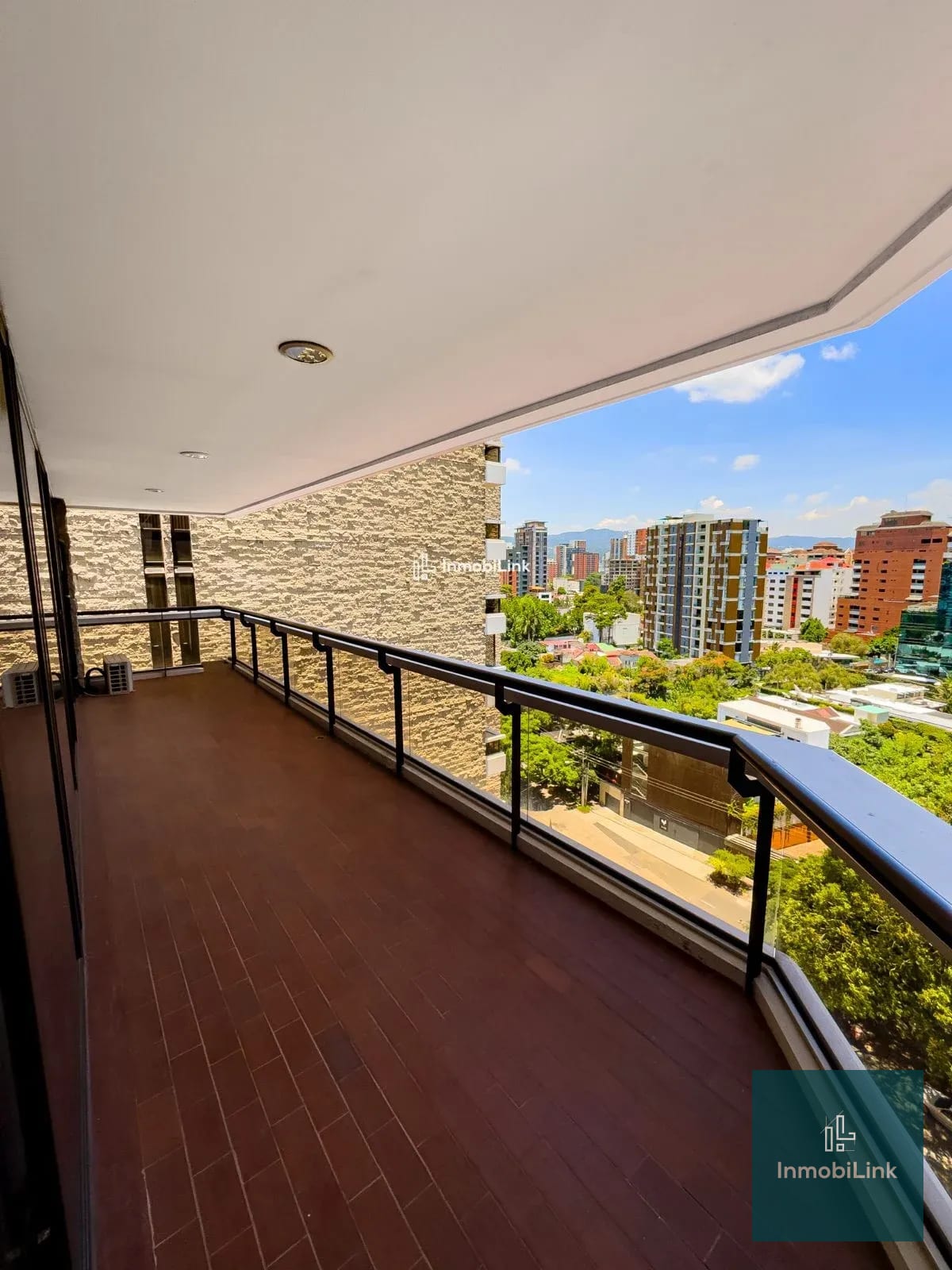 Tiffany 2H — Apartamento en Venta en Zona 10, Guatemala, Ciudad — foto 6 de 14