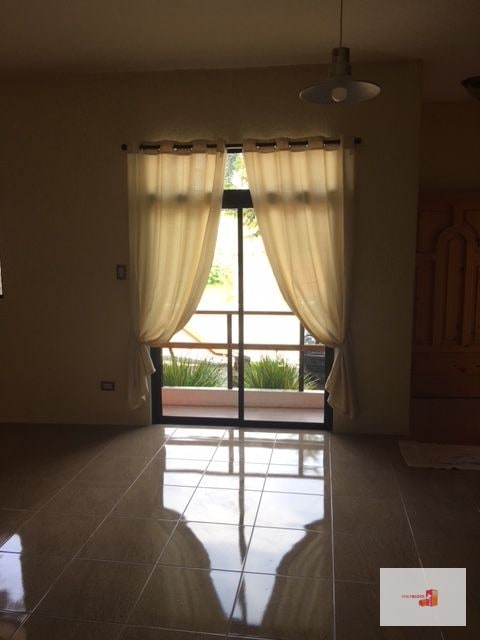 Se RENTA Apartamento Muxbal CAES / $750 - 6