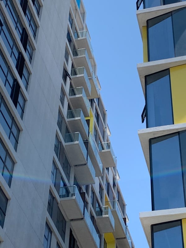 MODERNO APARTAMENTO CON BALCÓN EN VENTA, EDIFICIO QUO — Apartamento en Venta en Zona 4, Guatemala, Ciudad — foto 12 de 14
