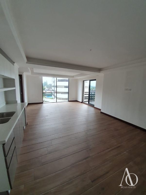 Apartamento en Venta Edifico Ikonia zona 14/EN DIRECTO - 4
