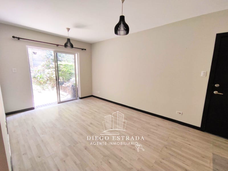 Apartamento en alquiler con jardín, k14.5 — Apartamento en Alquiler en Carretera a El Salvador, Guatemala, Ciudad — foto 1 de 9