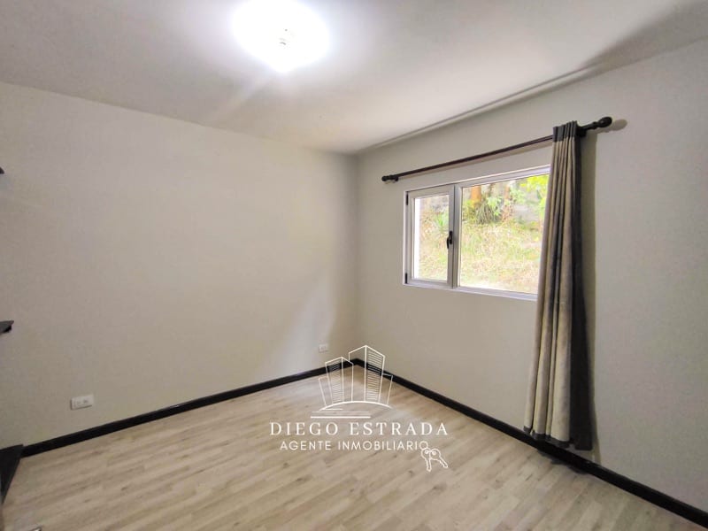 Apartamento en alquiler con jardín, k14.5 — Apartamento en Alquiler en Carretera a El Salvador, Guatemala, Ciudad — foto 5 de 9